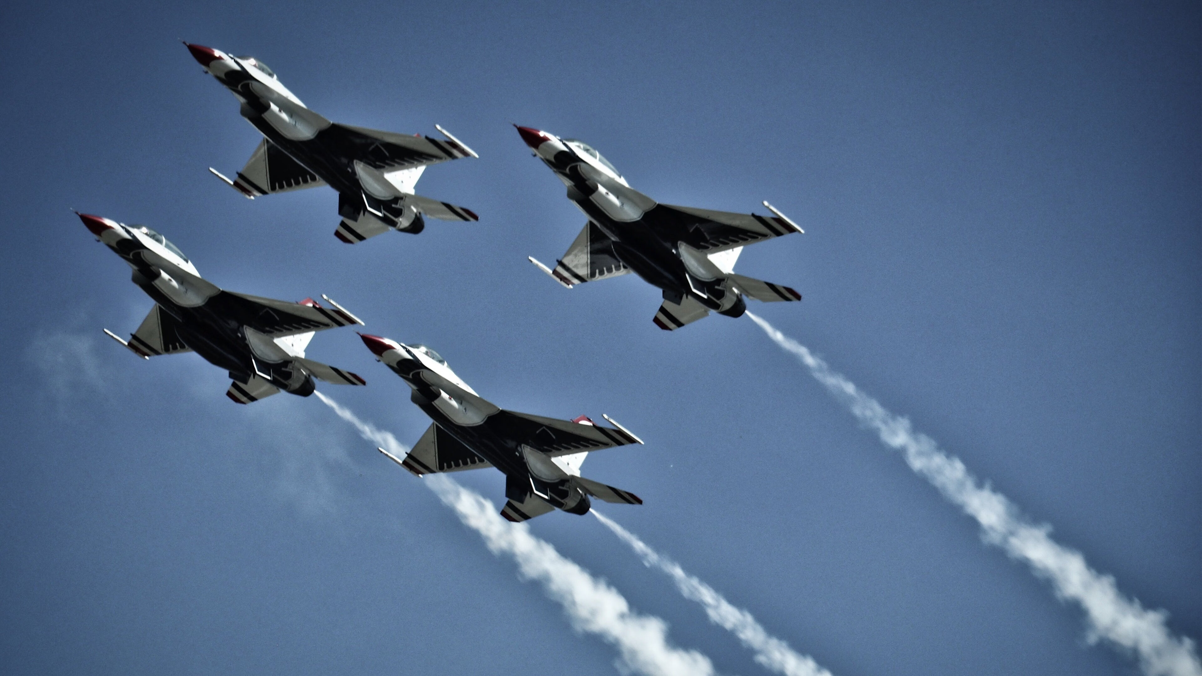 九游娱乐官网 (JIUYOU)-《2025年全球电竞市场规模预计突破60亿美元》，全球电竞 规模